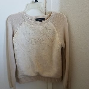 Forever21 size small cozy sweater